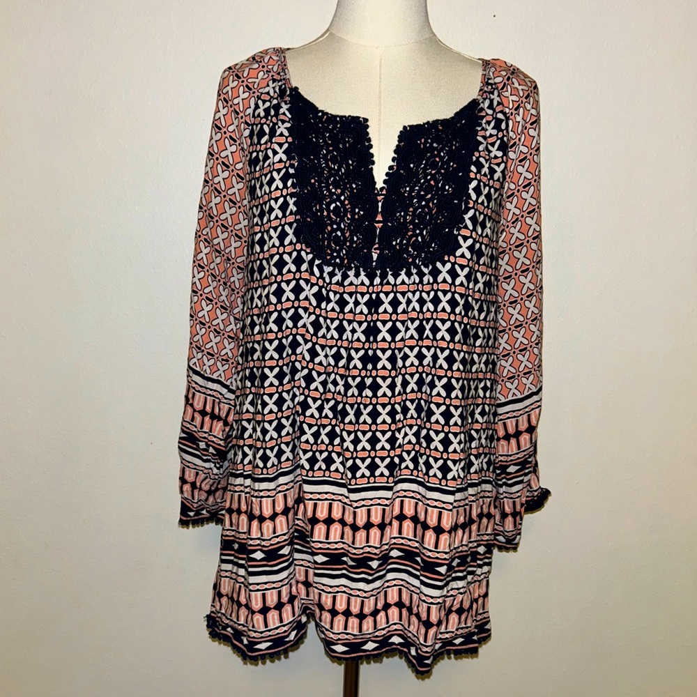 🧡Crown & Ivy Beautiful Top🧡